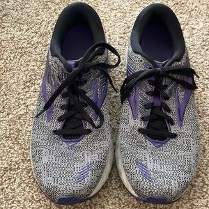 Brooks Adrenaline GTS 19 Women's Running Shoes Size 9